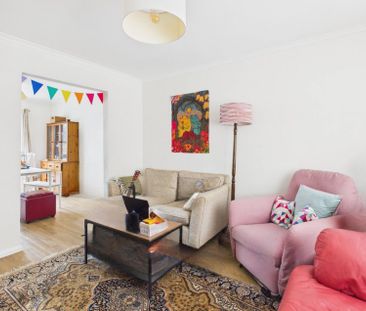 Grove Court, Beaconsfield, Buckinghamshire,HP9 - Photo 1