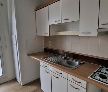 Appartement T3 à louer - 55 m² - Photo 3