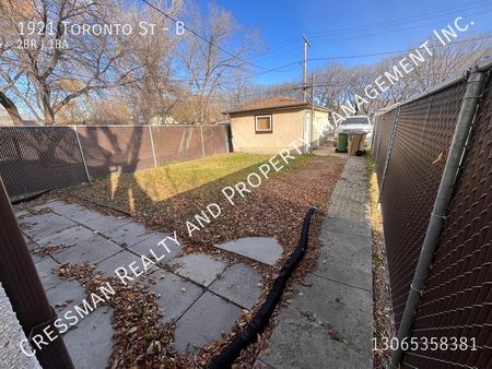 2 Bedroom, 1 Bath Basement Suite - Photo 3