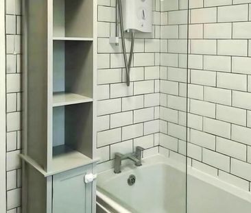 3 Windsor Avenue, Lisburn, BT28 1EE - Photo 4