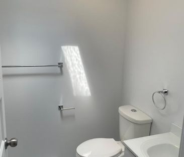 4 1/2 rénové - Photo 2