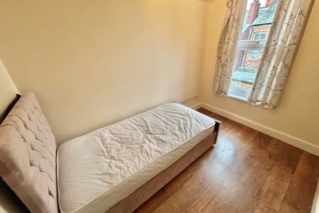 Belton Street - Photo 4