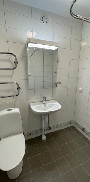 1 rok Villavägen 5a, Rimbo (nyrenoverad) - Photo 1
