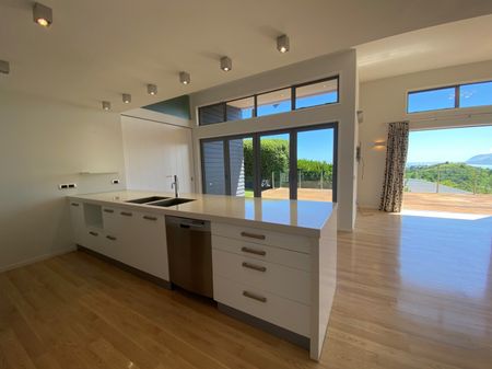 22 Istana Place, Britannia Heights, Nelson - Photo 2