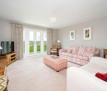 Glemsford, Sudbury, Suffolk, CO10 - Photo 1