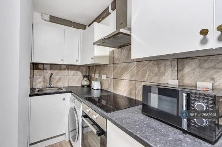 1 bedroom in a house share to rent - Photo 5