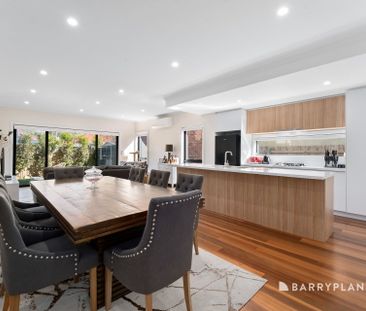 Stylish and Modern Living! - Photo 4