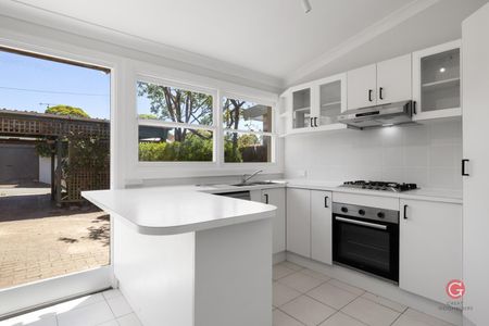44 Burlington Street, Crows Nest NSW 2065 - House For Rent | Domain - Photo 4