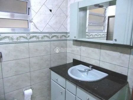 Casa com 3 quartos e 100m² para alugar em Ipanema, Porto Alegre. - Photo 2