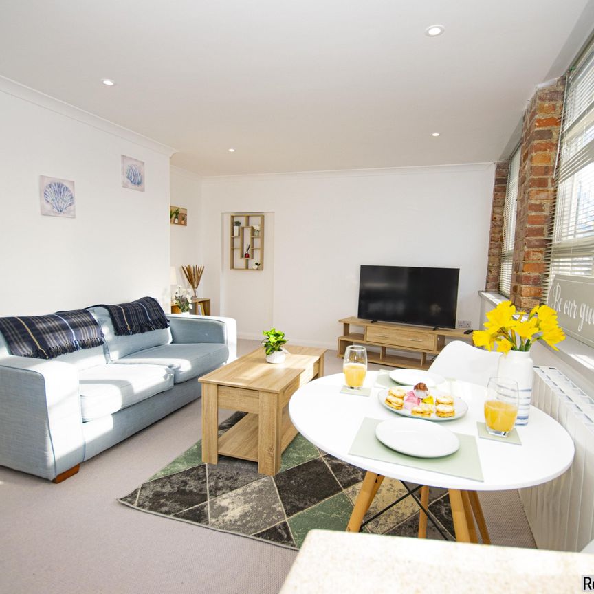 2 bed Flat in Commercial Square , Camborne, TR14 8DZ - Photo 1