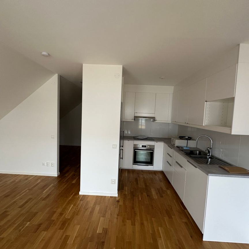 Smaragdgatan 4 -1rok (lgh 1441) - Photo 1