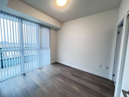 For Lease - 10 Honeycrisp Crescent Unit# 610, Vaughan, Ontario - Photo 2