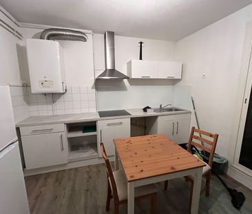 Location Appartement 2 pièces 51m² - Photo 5