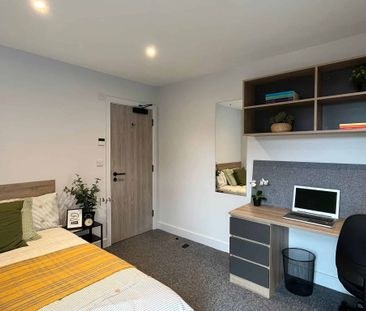 Flat 1 - Photo 4