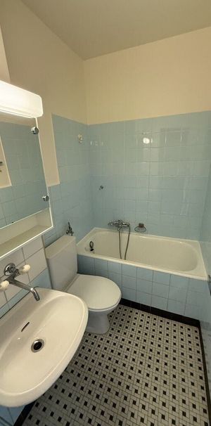 A saisir ! Superbe studio proche de toutes commodités ! - Photo 1