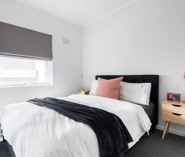 10/1066 Lygon Street, Carlton North VIC 3054 - Photo 3