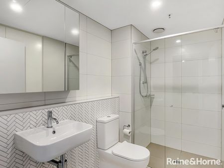 707/38 Oakden Street, Greenway ACT 2900 - Apartment For Rent | Domain - Photo 5