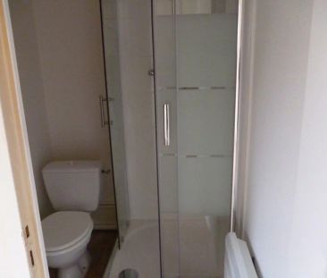 A LOUER - APPARTEMENT T1 FLEURY SUR ORNE - Photo 2