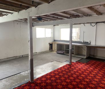 3 Bedroom home in Belmont - Photo 1