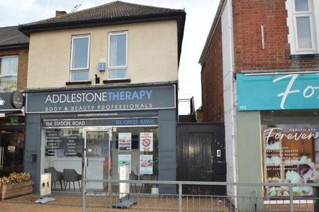 Addlestone, KT15 - Photo 5