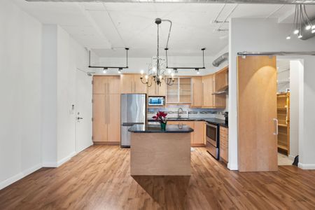 For Lease - 188 Eglinton Avenue Unit# 712, Toronto, Ontario - Photo 3