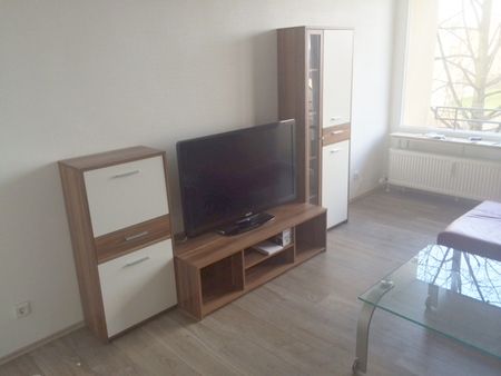 Modern möblierte Wohnung in Monheim - Photo 2