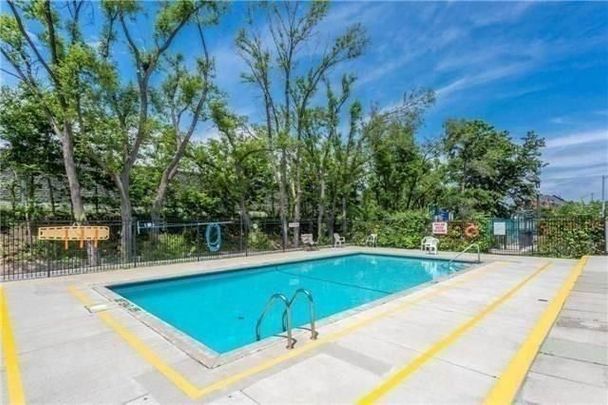 For Lease - 130 Neptune Drive Unit# 905, Toronto, Ontario - Photo 1