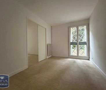 Appartement à louer 4 pièces 74.11m² - Photo 3