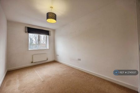 2 bedroom flat to rent - Photo 5