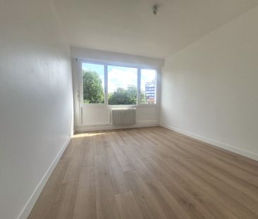 Location Appartement 3 pièces 80m² TOURCOING 59200 - Photo 6