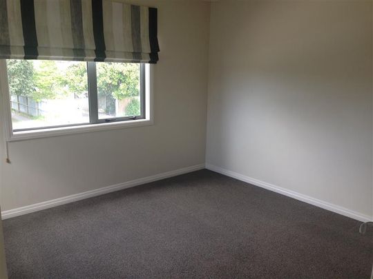 Charles Street , Saint Leonards - Photo 1