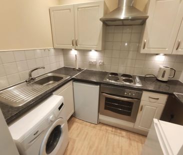 1 bedroom flat to rent - Photo 6