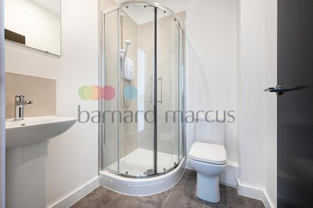 Studio to rent - Photo 2