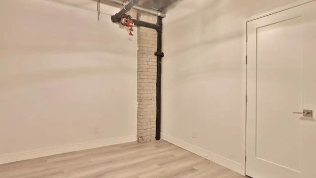 For Lease - 34 Noble Street Unit# 204, Toronto, Ontario - Photo 1