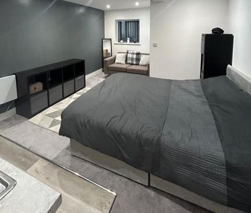 Albert Street, ILKESTON - Photo 1