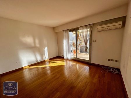Location Appartement 3 pièces 73m² LE CANNET 06110 - Photo 2