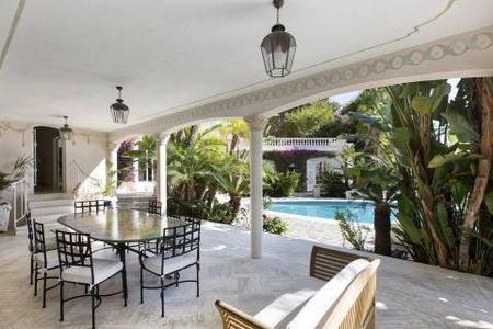 Rental Villa - Photo 5