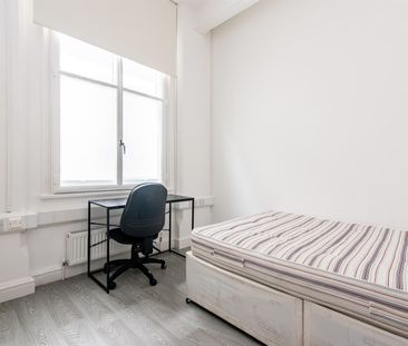 Flat B, Bridlesmith Walk - Photo 3