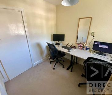 Manor Green Road, Epsom, KT19 - Photo 3