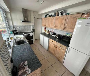 : Rupert Road, Guildford, GU2 - Photo 6