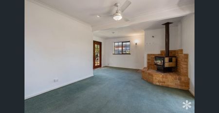 Character Home In A Prime Location! - Photo 2