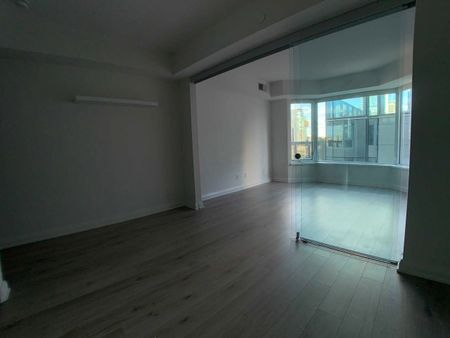 YORKVILLE PLAZA: Avenue Rd & Yorkville Ave (155 Yorkville Ave) AD#101405 - Photo 3