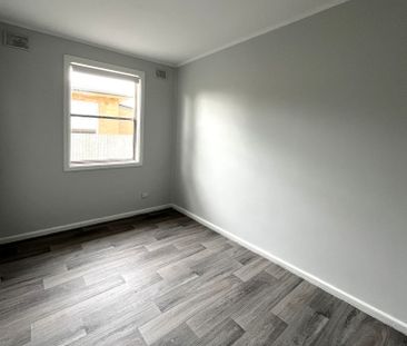 Newly Renovated Affordable Home - Photo 5