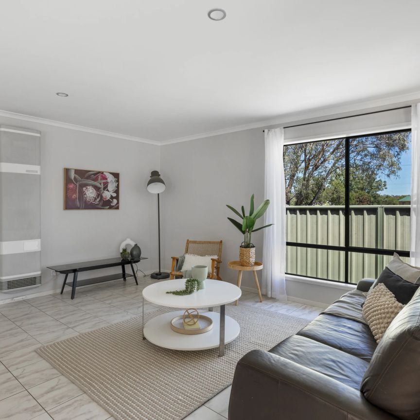 Entertain, Relax & Enjoy - The Perfect Home - Photo 1