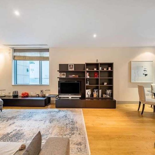 The Knightsbridge Apartments, Knightsbridge, SW7 - Photo 1