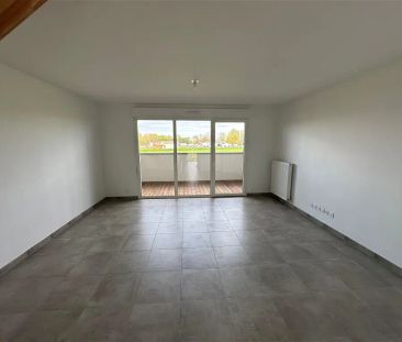Location appartement 3 pièces - 66m² à Saint sauveur (31790) - Photo 2