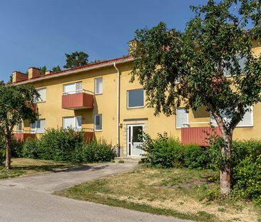 Tallbacksvägen 10 B - Foto 1