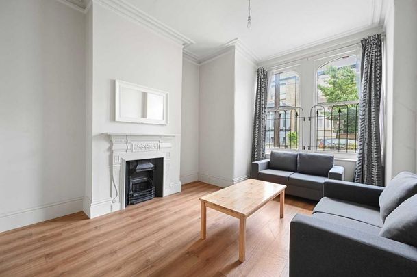 3 bedroom apartment to rent - Photo 1
