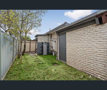 11/135-137 Essex Street, West Footscray, Vic 3012 - Photo 3