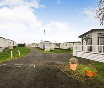 Seasalter Holiday Park, Faversham Road, Seasalter, Whitstable, CT5 - Photo 2